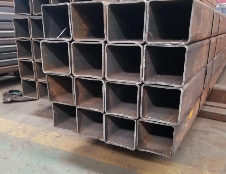 新建无缝方矩管